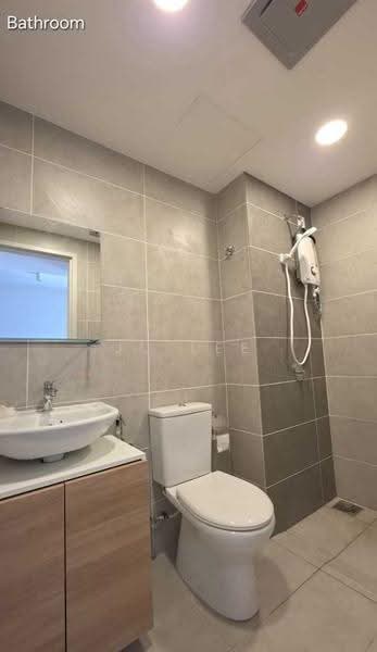 Kediaman Servis untuk Disewa di Jernih Residence - JC Lee - Bathroom - PropertyGuru.com.my
