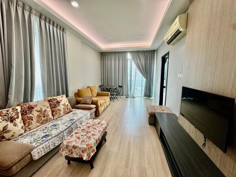 Kondominium untuk Dijual di The Park Residence, Kuching - KC Jee - Living Room - PropertyGuru.com.my