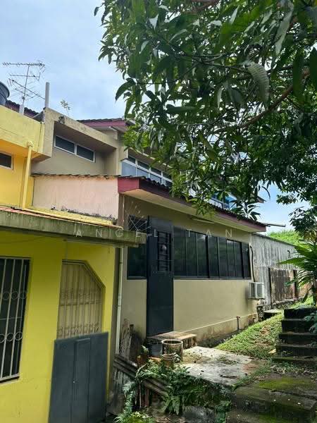 2-storey Terraced House for Sale in Taman Pelangi (Johor Bahru) - Angel Tan - Exterior - PropertyGuru.com.my