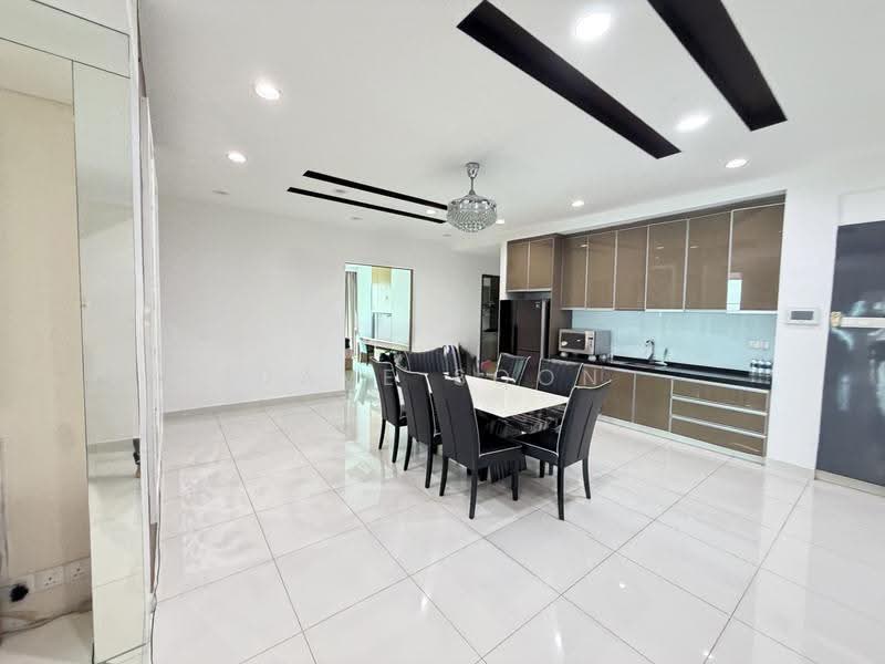 Kondominium untuk Dijual di One Tanjong Condominium - Dave Soon - Dining Room - PropertyGuru.com.my