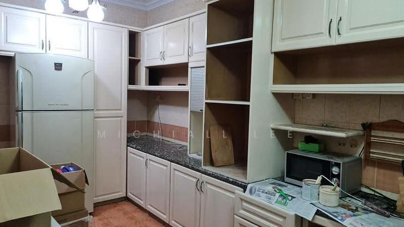 2-storey Terraced House for Sale in Putra Heights (Subang Jaya) - Michiall Lee - Kitchen - PropertyGuru.com.my