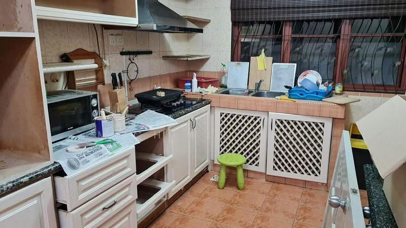 2-storey Terraced House for Sale in Putra Heights (Subang Jaya) - Michiall Lee - Kitchen - PropertyGuru.com.my
