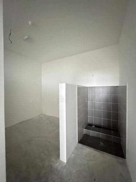 Detached Factory for Rent in Eco Business Park 1 (Johor Bahru) - Victor Tai - Bathroom - PropertyGuru.com.my