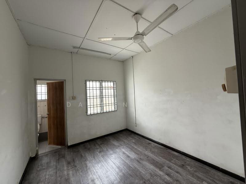Rumah Teres 2-Tingkat untuk Disewa di Bandar Indahpura (Kulai) - Darren Tew - PropertyGuru.com.my