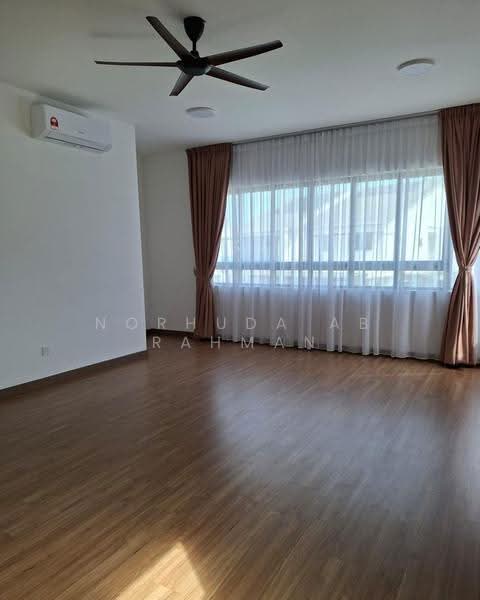 2-storey Terraced House for Sale in Cyberjaya (Selangor) - Norhuda Ab Rahman - Living Room - PropertyGuru.com.my