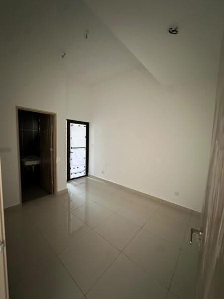 2-storey Terraced House for Sale in Bandar Kinrara Seksyen 8 (Bandar Kinrara) - Priscilla Tan - Interior - PropertyGuru.com.my