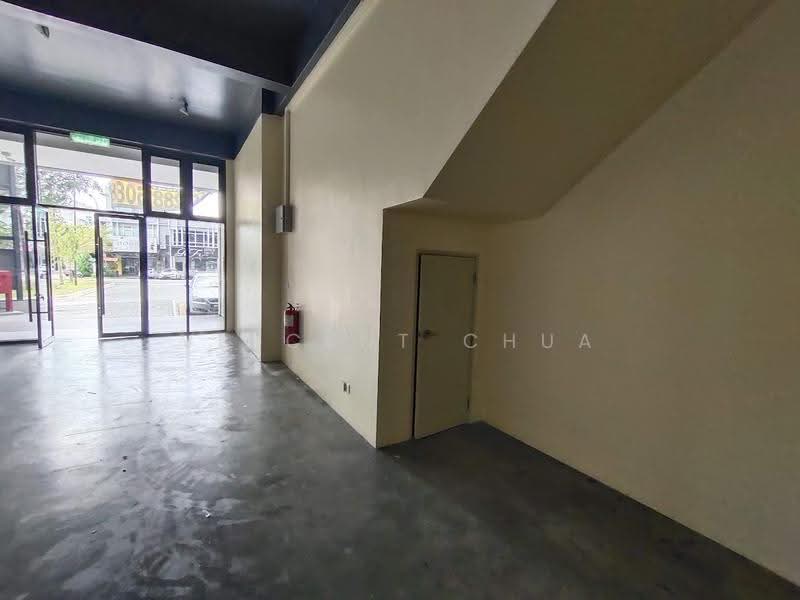 Shop / Office for Sale in Shah Alam (Selangor) - Vincent Chua - Entrance - PropertyGuru.com.my