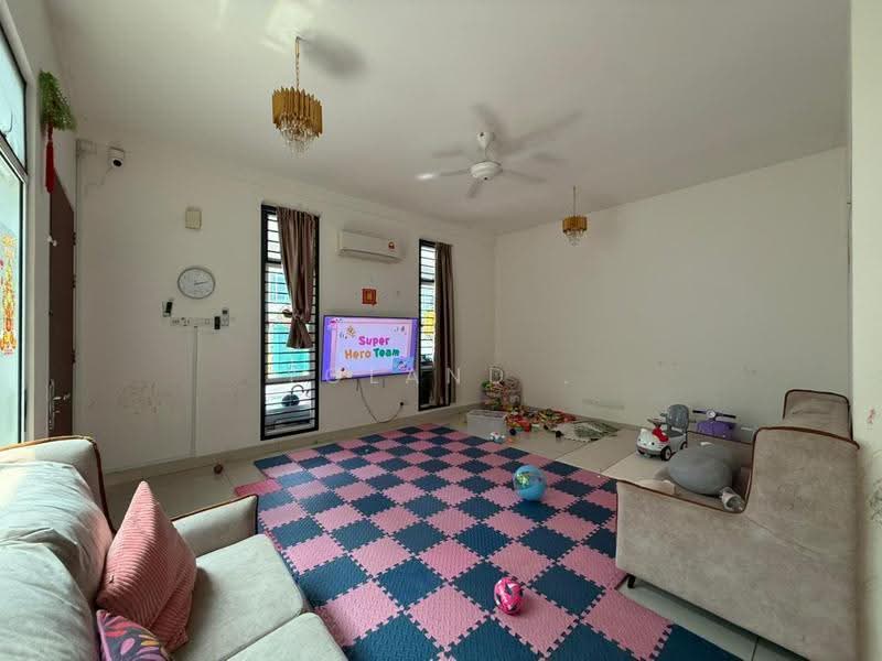 3-storey Terraced House for Sale in Nusa Sentral (Iskandar Puteri (Nusajaya)) - Yoland . - Living Room - PropertyGuru.com.my