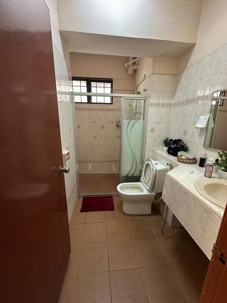 Condominium for Sale at Tropika Paradise Condominium - Lee Luke - Bathroom - PropertyGuru.com.my