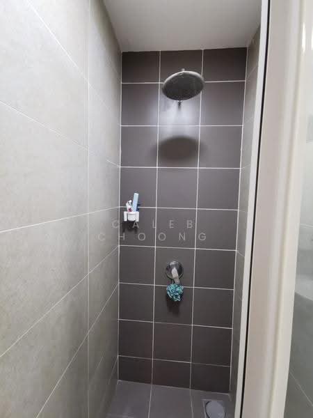 Kondominium untuk Disewa di Lakeville Residence - Caleb Choong - Bathroom - PropertyGuru.com.my