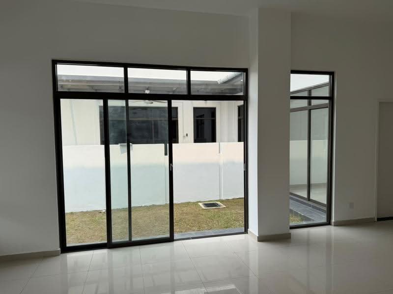 2-storey Terraced House for Sale in Puncak Alam (Selangor) - Ben Tan - Exterior - PropertyGuru.com.my