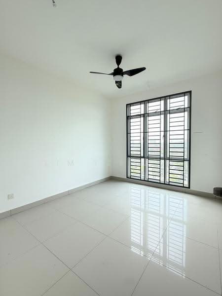 Kediaman Servis untuk Dijual di D'Ambience Residences (Pangsapuri Ikatan Flora) - Lim Tze Jie - Interior - PropertyGuru.com.my