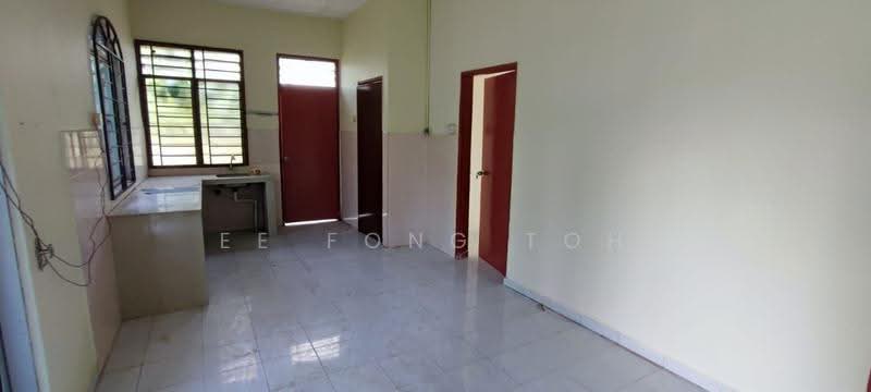 Rumah Teres 1-Tingkat untuk Dijual di Taman Pulai Utama (Skudai) - Ee Fong Toh - Kitchen - PropertyGuru.com.my