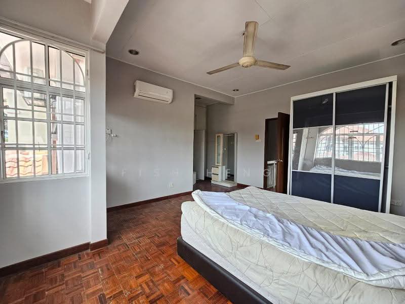 Rumah Teres untuk Dijual di Kota Kemuning (Shah Alam) - Fish Heng - Bedroom - PropertyGuru.com.my