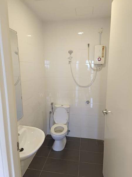Condominium for Rent at The Parque Residences - Wan Jia Shun - PropertyGuru.com.my