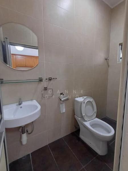 Rumah Teres 2-Tingkat untuk Disewa di Petaling Jaya (Selangor) - Joanne Diong - Bathroom - PropertyGuru.com.my