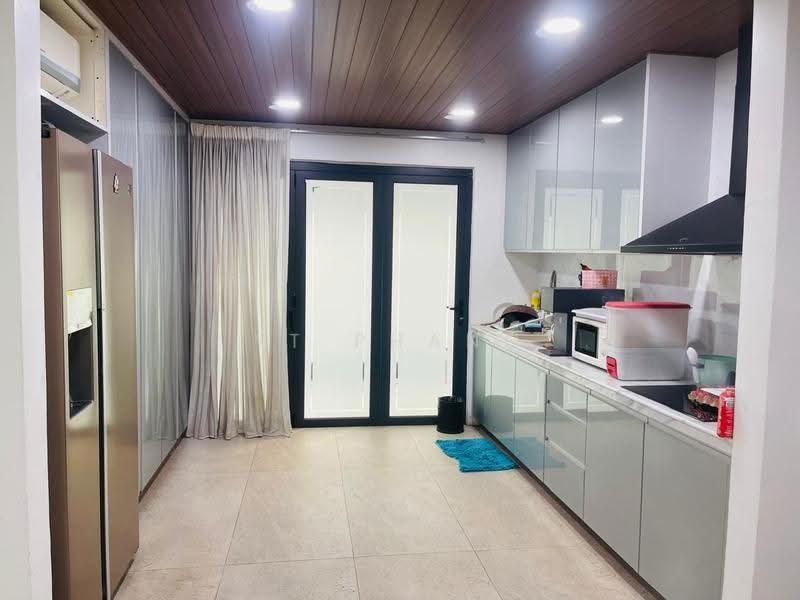 Bungalow House untuk Dijual di Taman Sains Selangor (Kota Damansara) - YT Phang - Kitchen - PropertyGuru.com.my