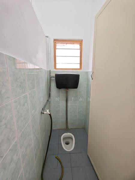 Rumah Teres 1-Tingkat untuk Dijual di Kepong (Kuala Lumpur) - Ben Tan - Bathroom - PropertyGuru.com.my