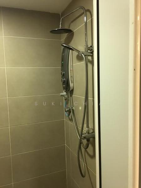 Kondominium untuk Dijual di Genting Court Condominium - Suki Chia - Bathroom - PropertyGuru.com.my