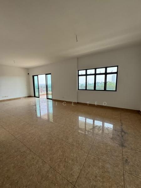 Kondominium untuk Dijual di Laguna Heights (Bukit Laguna) - Janice Teo - Living Room - PropertyGuru.com.my