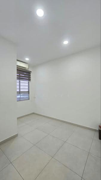 Rumah Teres 2-Tingkat untuk Dijual di Setia Tropika (Johor Bahru) - Jaz Lee - PropertyGuru.com.my