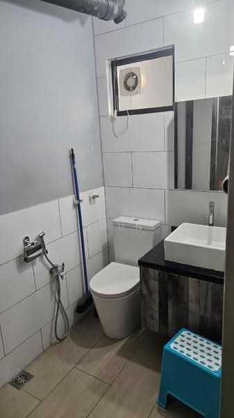Pangsapuri untuk Dijual di Vista Wira 1 & 2 - Wan Jia Shun - PropertyGuru.com.my