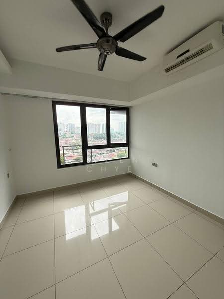 Kondominium untuk Dijual di Residence 8 - Vincent Chye - Interior - PropertyGuru.com.my