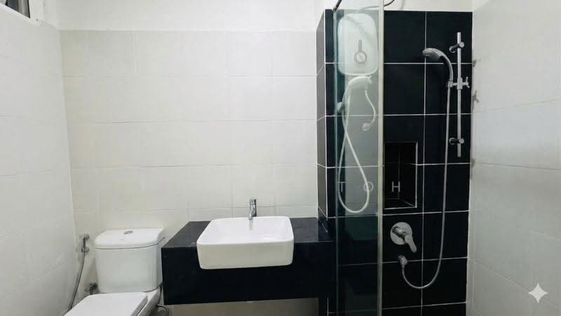 Kediaman Servis untuk Dijual di 1Medini - Ee Fong Toh - PropertyGuru.com.my