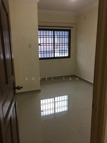 2-storey Terraced House for Sale in Taman Mount Austin (Tebrau) - Angel Tan - Interior - PropertyGuru.com.my