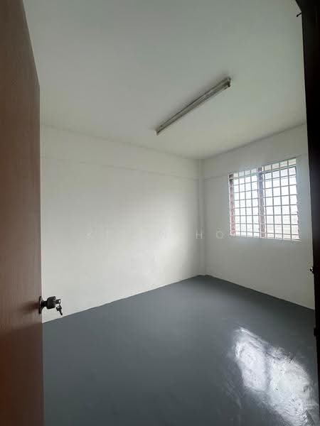 Rumah Flat untuk Dijual di Rumah Pangsa Akasia - Kevin Ho - Interior - PropertyGuru.com.my