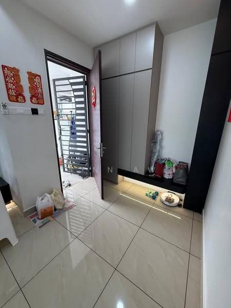 Cluster House for Sale in Taman Austin Duta (Tebrau) - Finn Aw - Entrance - PropertyGuru.com.my