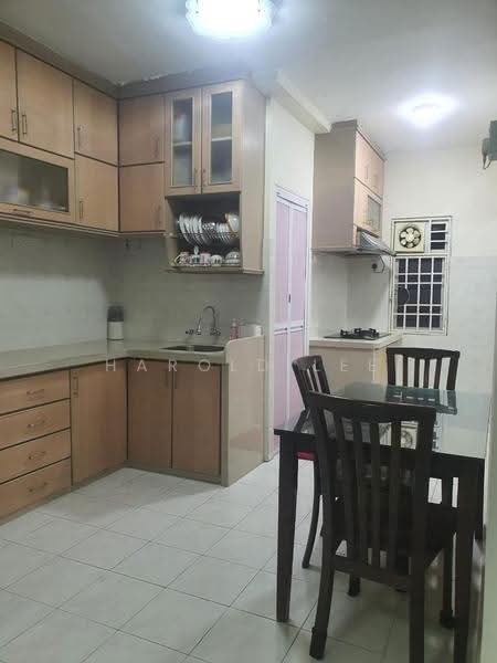 Pangsapuri untuk Dijual di Sri Impian - Harold Lee - Kitchen - PropertyGuru.com.my