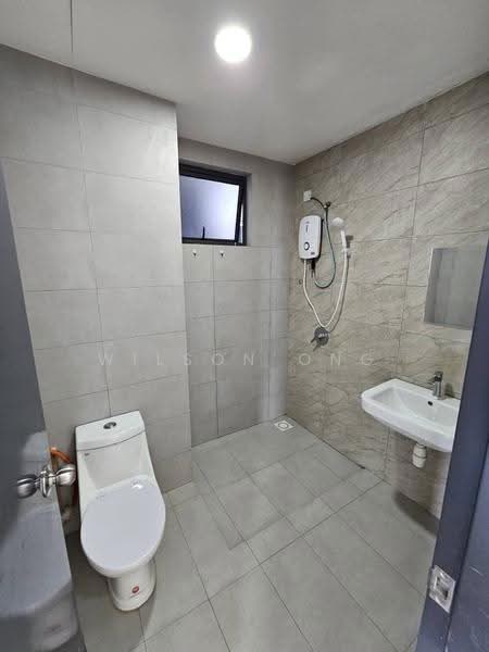Kondominium untuk Disewa di The Holmes 2 - Wilson Ong - Bathroom - PropertyGuru.com.my