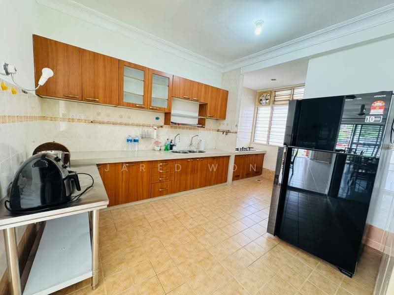 2-storey Terraced House for Rent in Bandar Bukit Puchong (Puchong) - Jared Wong - Kitchen - PropertyGuru.com.my