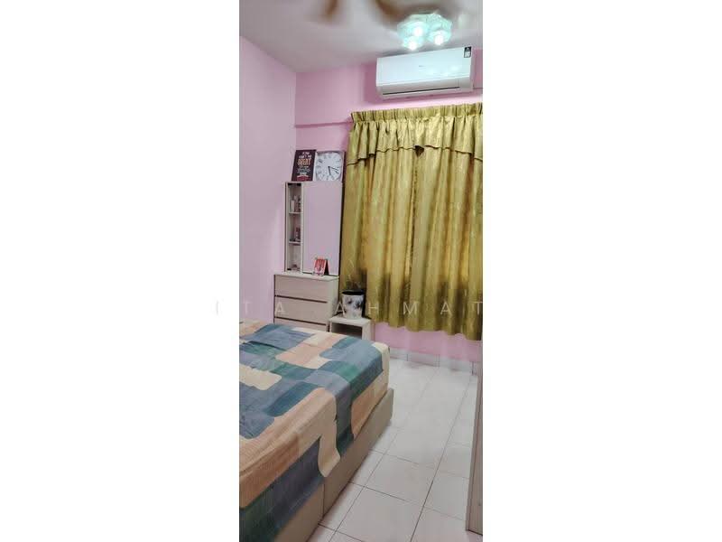 Apartment for Sale at Vista Pinggiran Apartment - ITA AHMAT - PropertyGuru.com.my