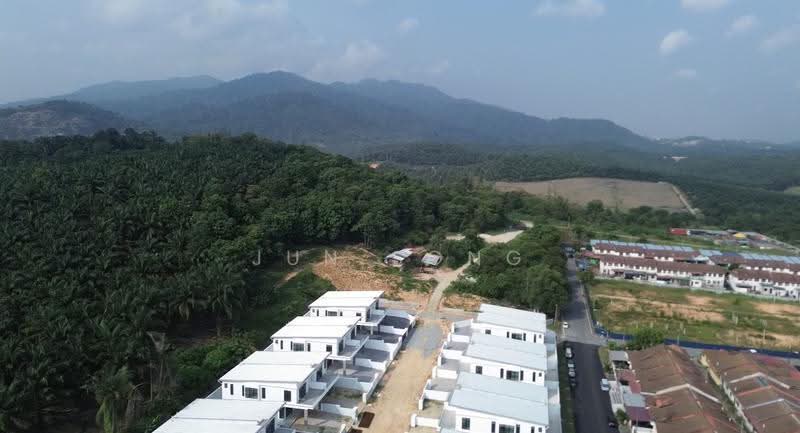 Rumah Berkembar untuk Dijual di Kulai (Johor) - Jun Song - Exterior - PropertyGuru.com.my