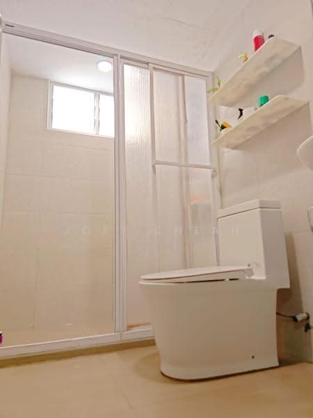 Condominium for Sale at Greenlane Park - Joey Cheah - Bathroom - PropertyGuru.com.my