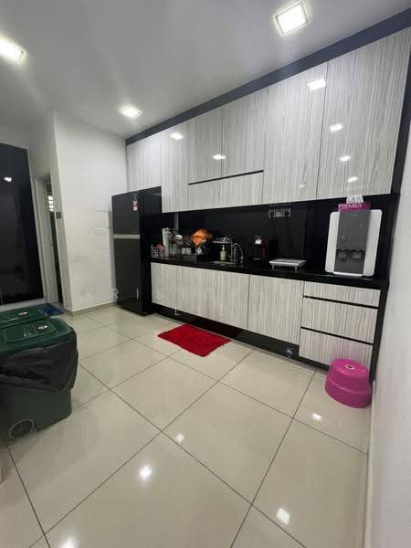 Shop / Office for Sale in Taman Daya (Johor Bahru) - Kristopher Lee - Kitchen - PropertyGuru.com.my