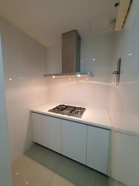 Service Residence for Sale at Solaris Dutamas - Wan Ling - Kitchen - PropertyGuru.com.my