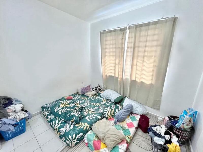 Kediaman Servis untuk Dijual di Nusa Perdana Apartment - Janice Teo - Bedroom - PropertyGuru.com.my