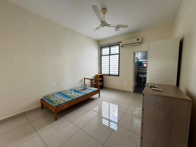 Cluster House for Sale in Taman Gaya (Ulu Tiram) - Andrew Teo - PropertyGuru.com.my