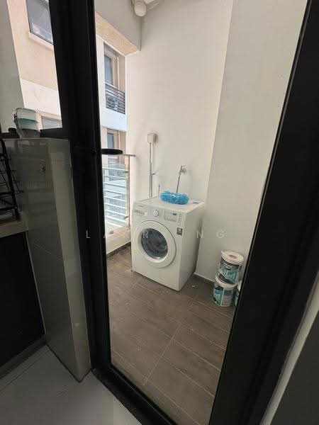 Condominium for Rent at Bay Point @ Country Garden Danga Bay - Larry Ng - Balcony - PropertyGuru.com.my
