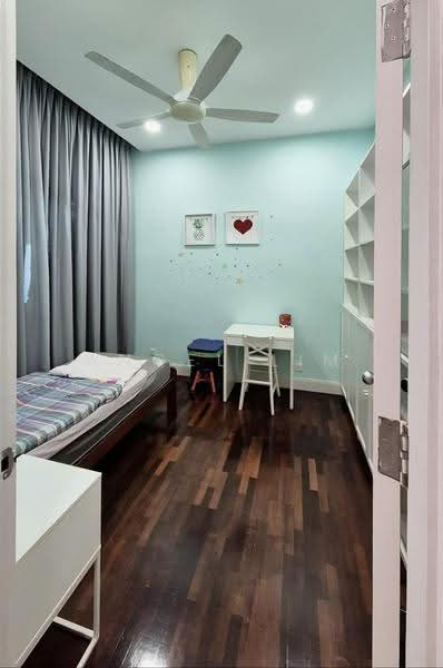 Kondominium untuk Disewa di Surian Condominium - Angel Lim - 3rd Bedroom - PropertyGuru.com.my