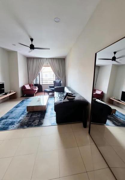 Kondominium untuk Disewa di Surian Condominium - Angel Lim - Living Room - PropertyGuru.com.my