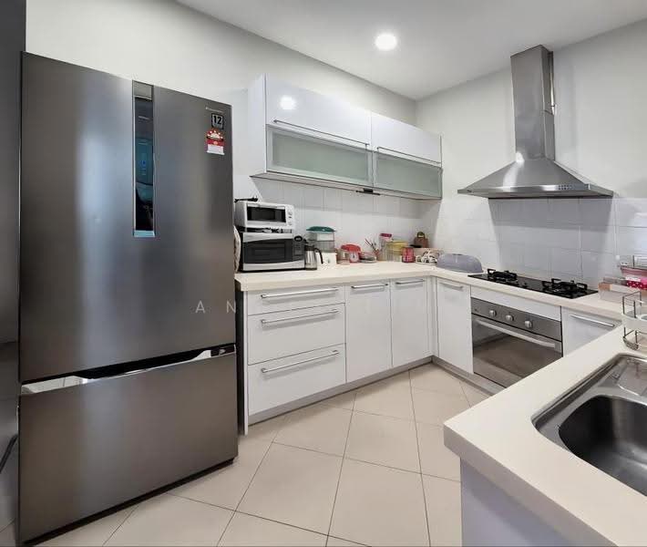 Kondominium untuk Disewa di Surian Condominium - Angel Lim - Kitchen - PropertyGuru.com.my