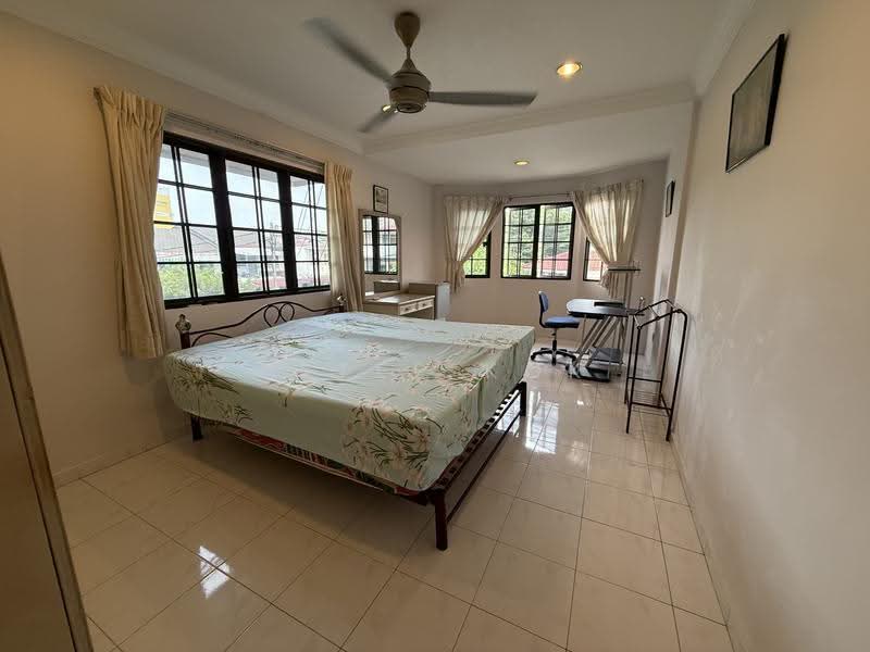 Rumah Teres 2-Tingkat untuk Dijual di SS2 (Petaling Jaya) - Peter Kok - 3rd Bedroom - PropertyGuru.com.my