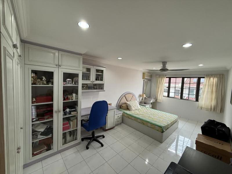 Rumah Teres 2-Tingkat untuk Dijual di SS2 (Petaling Jaya) - Peter Kok - 4th Bedroom - PropertyGuru.com.my