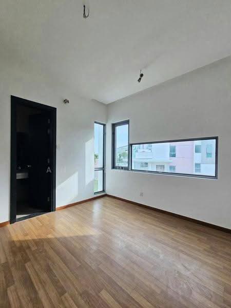 Semi-Detached House for Sale in Taman Molek (Johor Bahru) - Andrew Teo - PropertyGuru.com.my