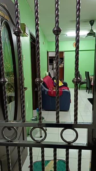 Pangsapuri untuk Dijual di Desa Indah Block 1 - Harold Lee - Living Room - PropertyGuru.com.my