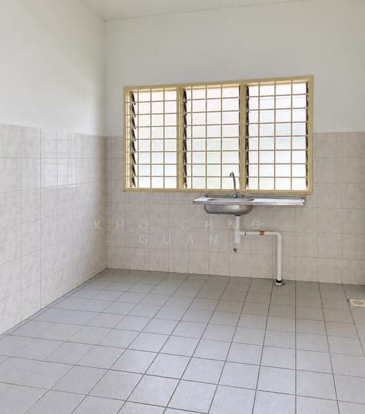 Rumah Teres 2-Tingkat untuk Dijual di TAMAN PUCHONG UTAMA (Puchong) - Kho Chng Guan - PropertyGuru.com.my